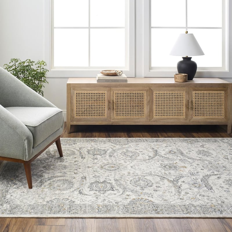 Livabliss Transitional Dresden Medallion Area Rug - 2' x 2'11" - Grey/Silver