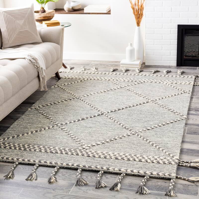 Artistic Weavers Loren Boho Tassel Handmade Wool Area Rug - 2' x 3' - Grey