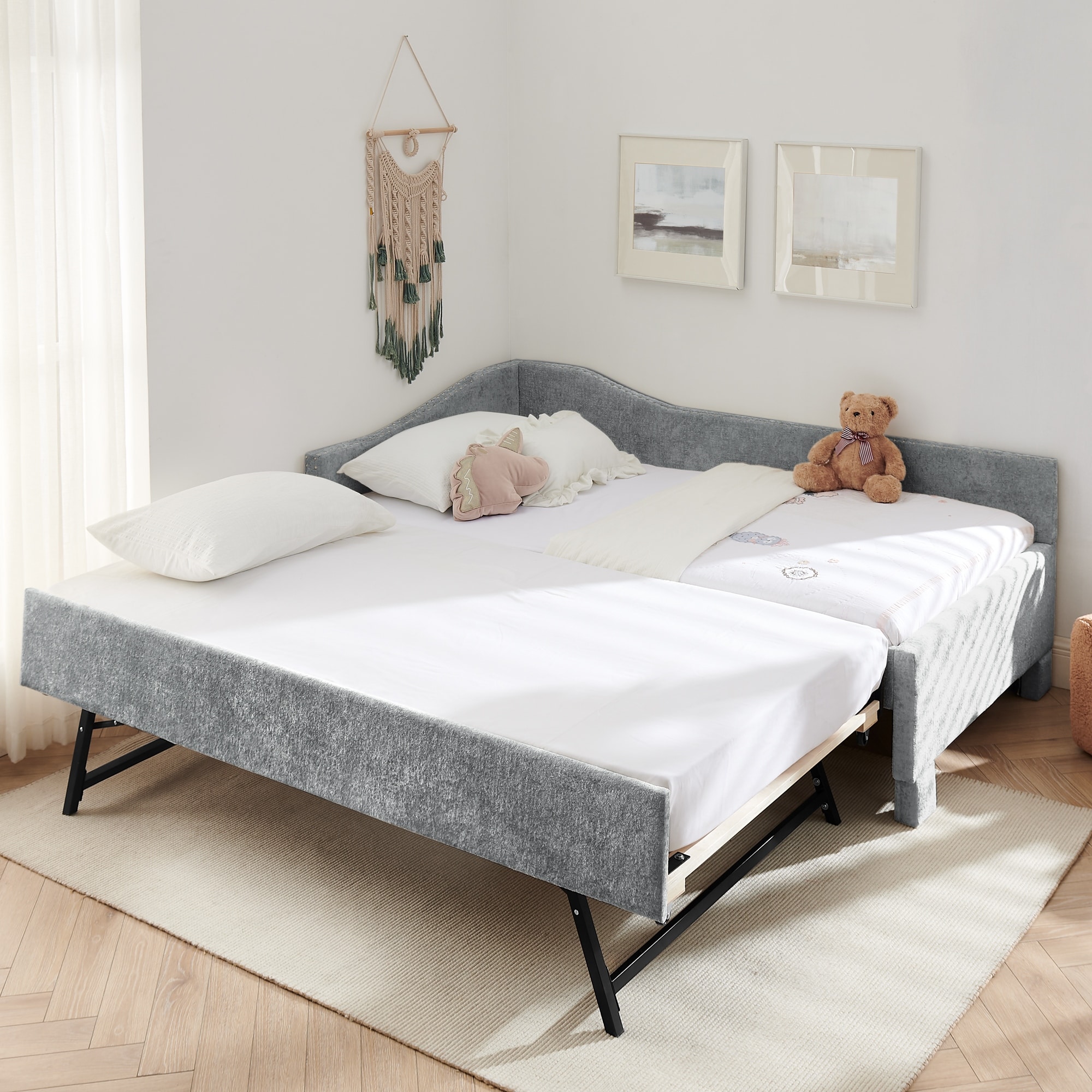 Curved Round Edge Padded Backrest Daybed,Vintage Nailhead Trim Chenille Daybed with Pull-out Trundle and USB Port