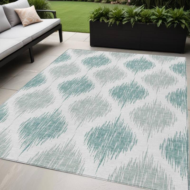 HomeRoots Ikat Transitional Rectangle Outdoor Rug - 5' X 8'