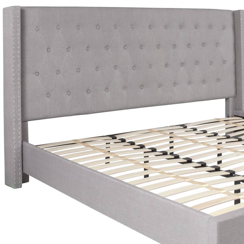 Tufted Upholstered Nailhead Trim Platform Bed