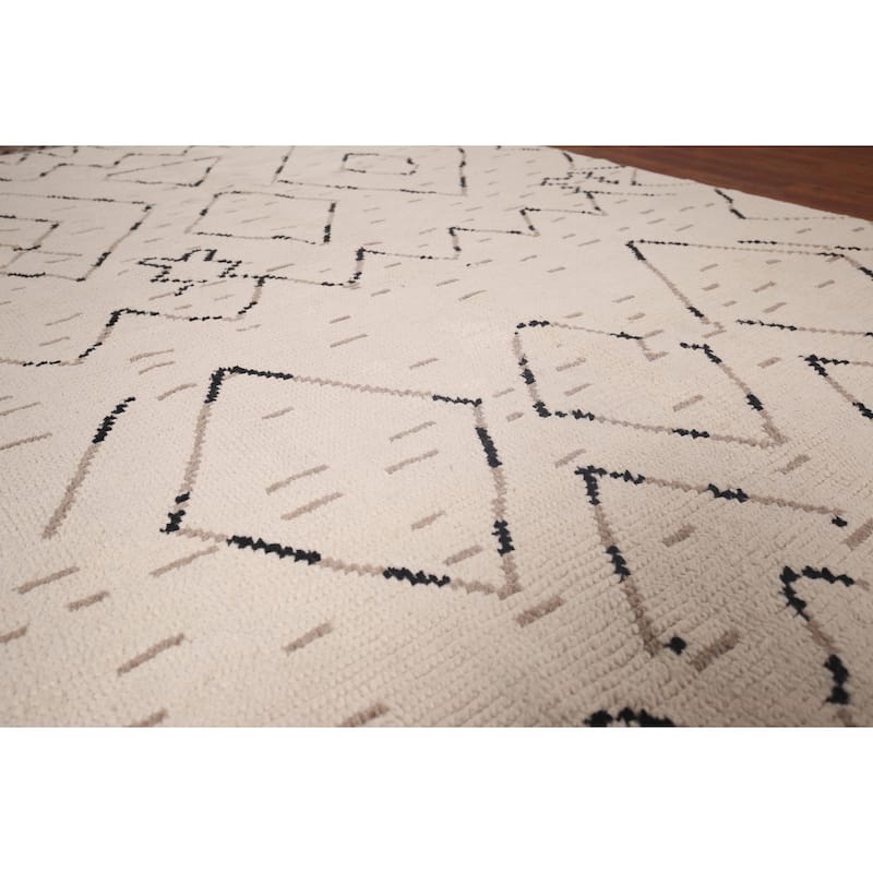 All-Over Ivory Moroccan Area Rug Handmade Wool Carpet - 6'1"x 9'11"