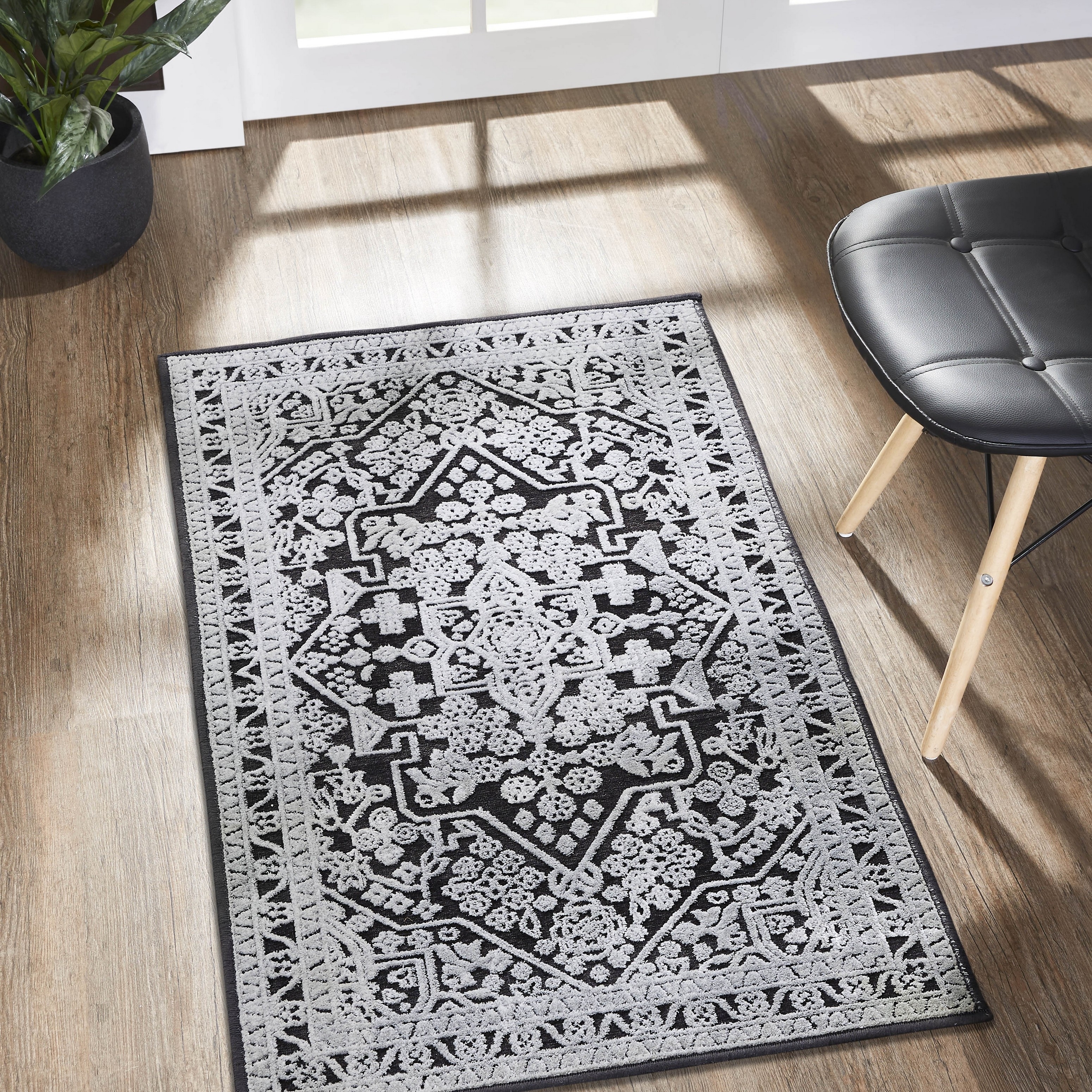 Jade + Oake Cathedral High-Low Chenille Scatter Rug - 27 x 45