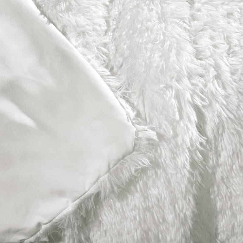 Lush Decor Emma Faux Fur Throw Blanket