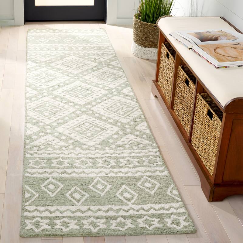 SAFAVIEH Handmade Micro-Loop Kobie Wool Rug