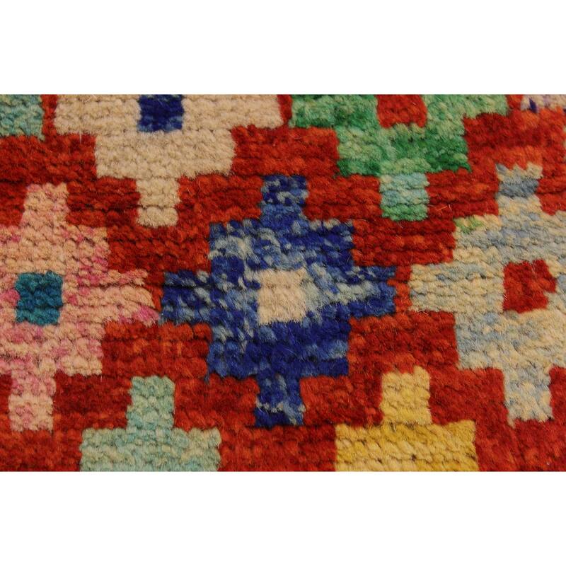 Eclectic Balochi Grimes Red/Blue Hand Knotted Wool Rug - 4'10'' x 6'4''