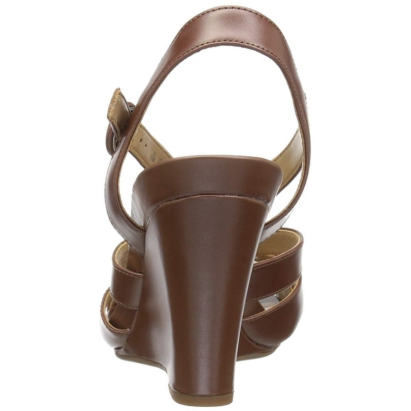 naturalizer daisy sandal