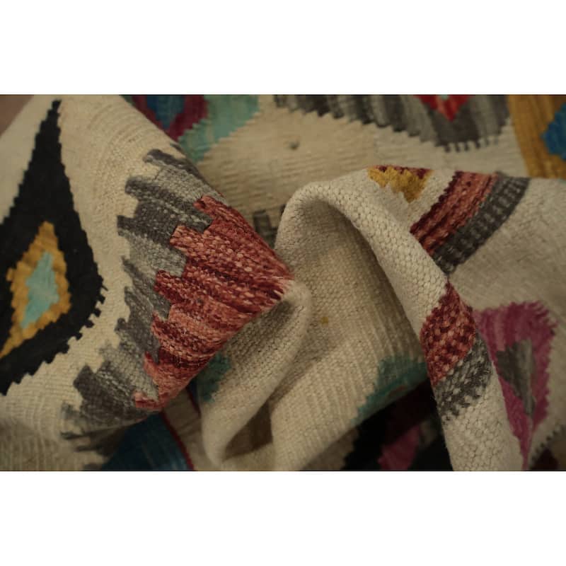 Hand Woven Oriental 100% Wool Carpet Southwestern Tribal Beige & Ivories Kilim Area Rug - 8' 0'' X 5' 0''