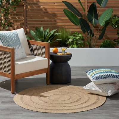 Nourison Natural Seagrass Indoor/Outdoor Solid Area Rug