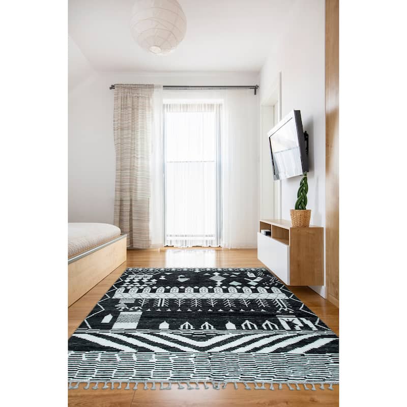 Home Decor Black Hand-Knotted Wool Contemporary Marrakech Handspun Area Rug. Elegant and Durable Rug for Living Room, Bedroom - 6' x 9' - Black - Rectangle