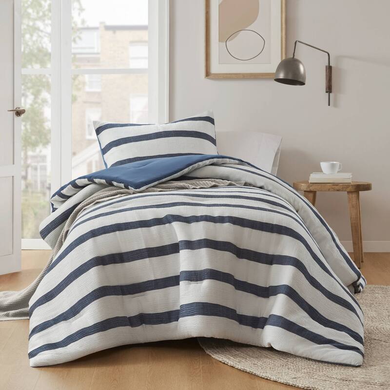 Chelsea Square Merritt Yarn-dyed striped comforter