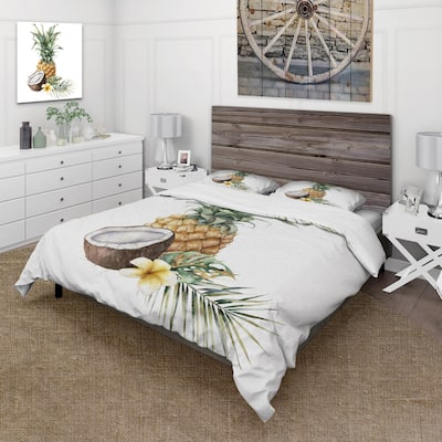 Designart 'Pineapple With Coconut Plumeria and Palm Leaves' Traditional Duvet Cover Set
