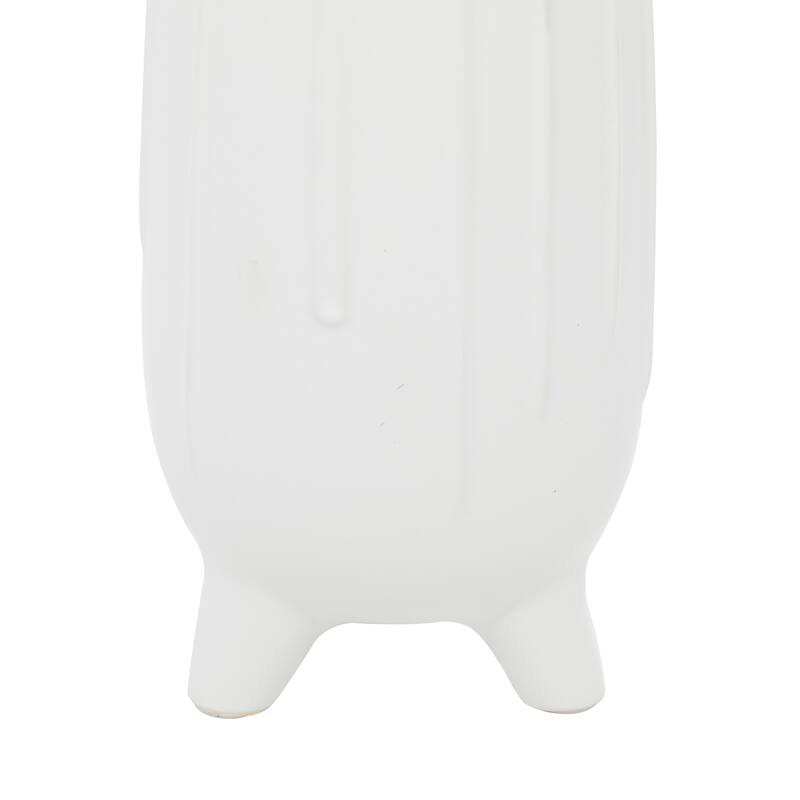CosmoLiving by Cosmopolitan White Ceramic Contemporary Vase
