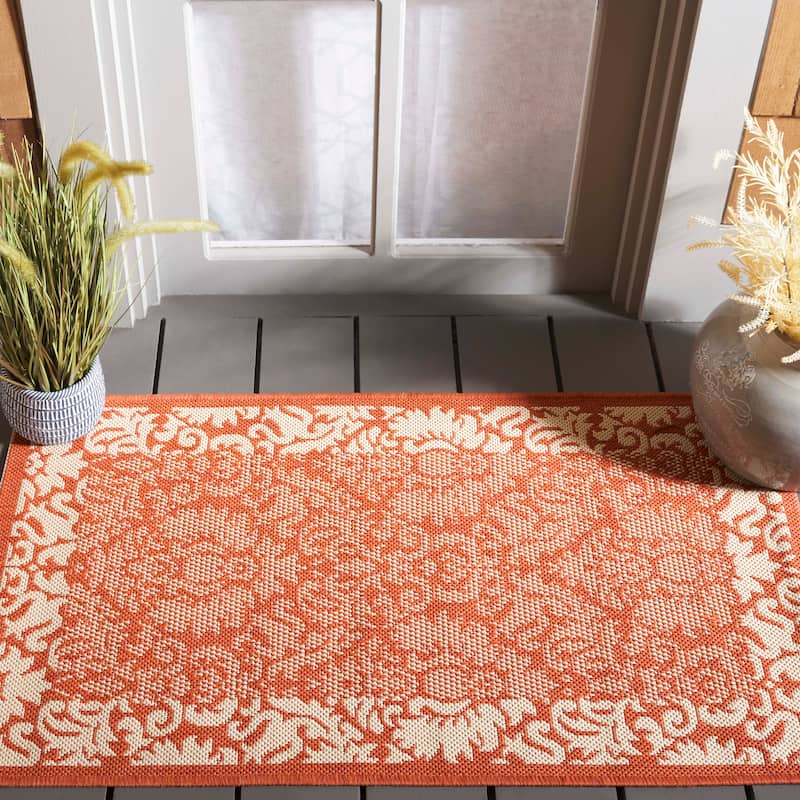 SAFAVIEH Courtyard Peggie Indoor/ Outdoor Patio Backyard Rug