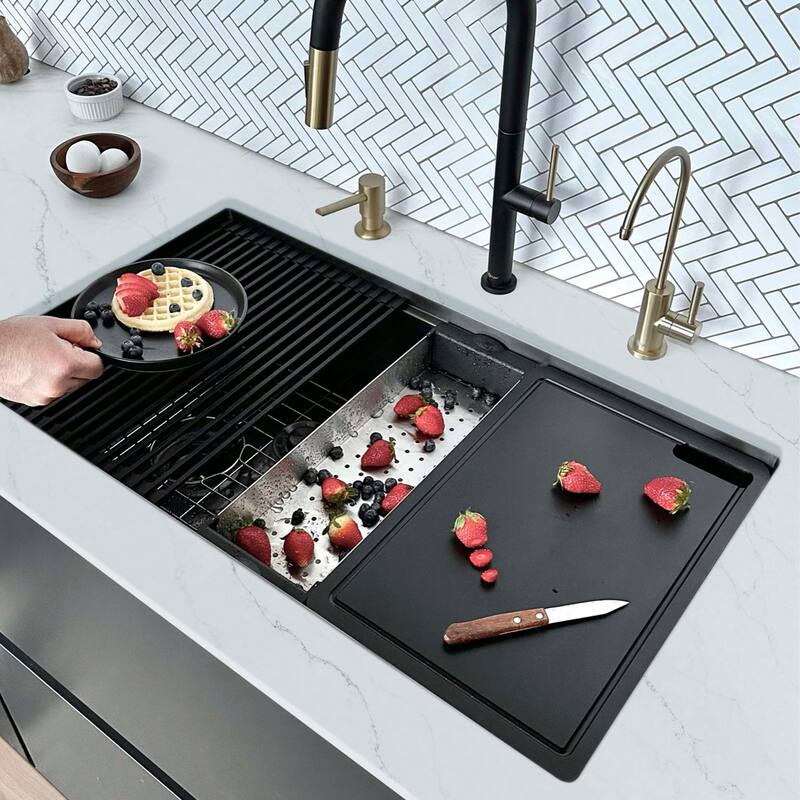 Undermount 33" Workstation Single-Bowl Stainless Steel Kitchen Sink