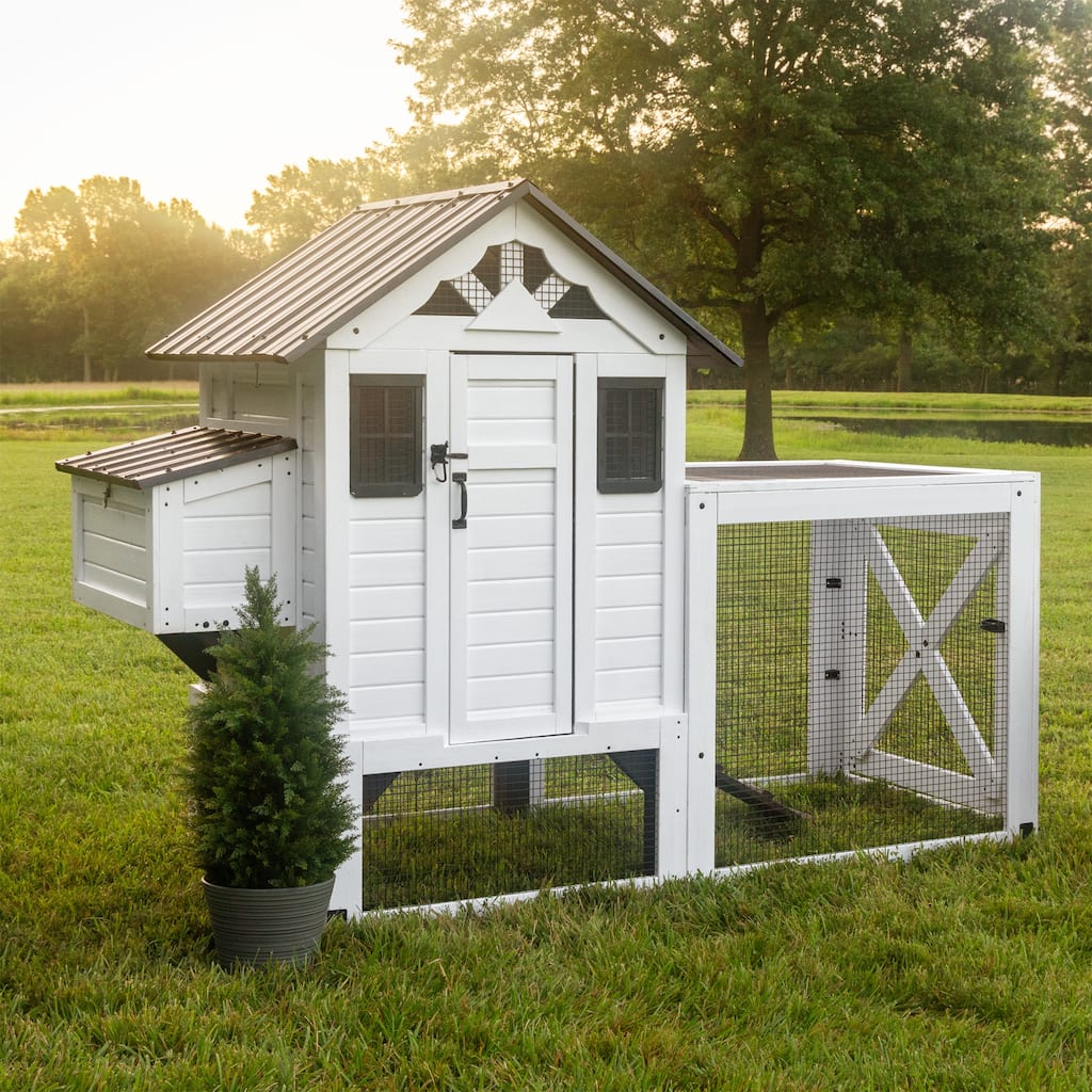 Backyard Discovery Sweetwater Cedar Wooden Chicken Coop, 4-6 Chickens