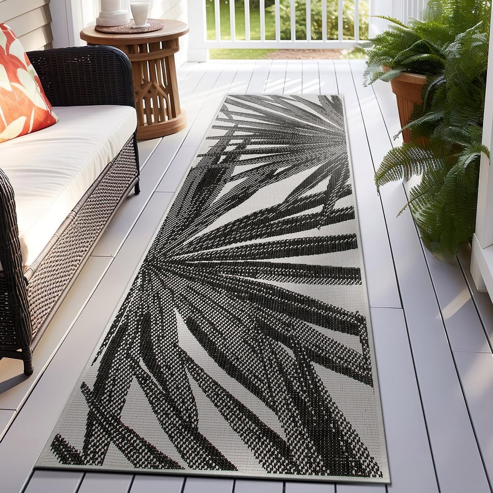 World Rug Gallery Tropical Nature Inspired Indoor/Outdoor Area Rug