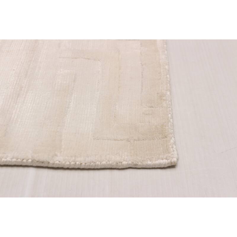 ECARPETGALLERY Hand Loomed Kashkuli Gabbeh White Viscose Rug - 5'5 x 7'5