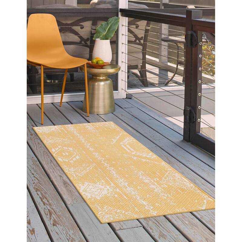 Outdoor Ogooplario Collection Area Rug
