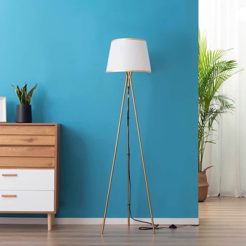 HOMCOM Modern Tripod Floor Lamp Free Standing Land Lamp w/ Steel Frame, Footswitch - 19.75" L x 19.75" W x 67" H - Black