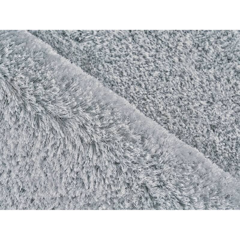 Exquisite Rugs Sumo Shag Handmade Handloomed Polyester/Microfiber Light Blue Area Rug