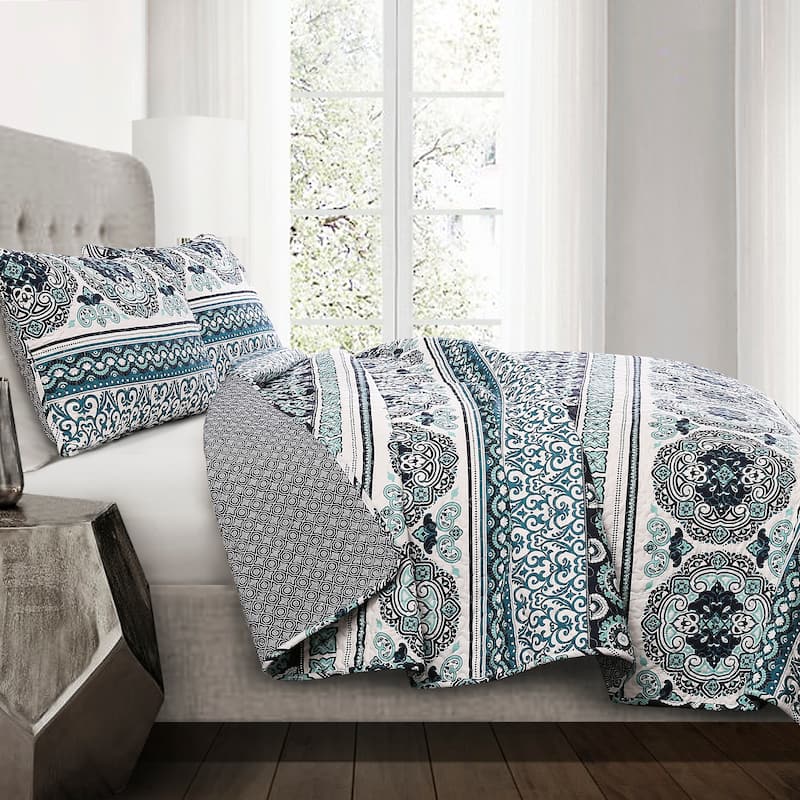 The Curated Nomad La Boheme Boho Stripe 3-piece Quilt Set