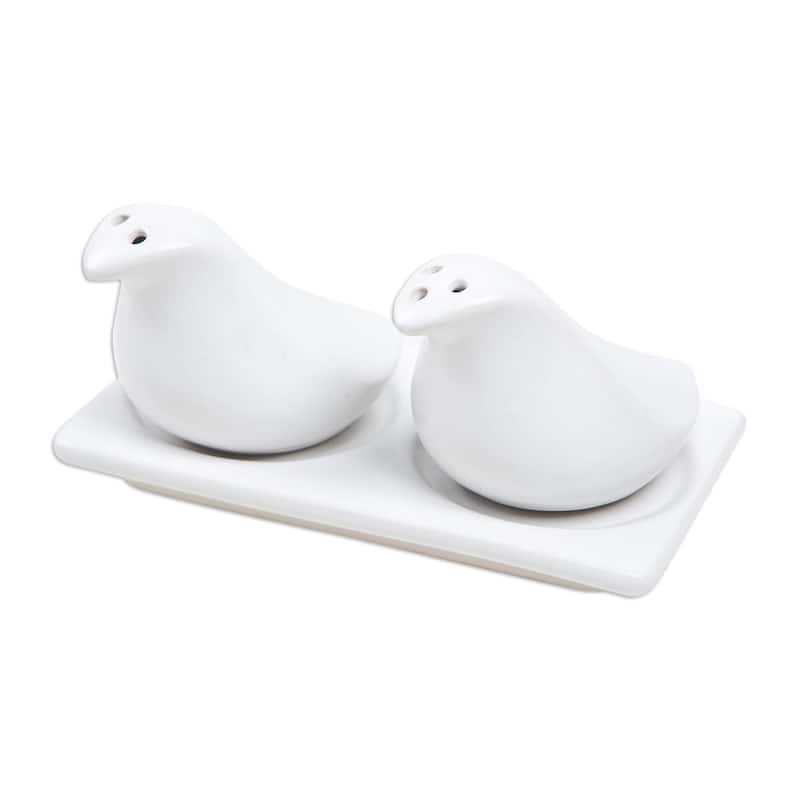Novica Handmade Sprinkled Spice Ceramic Salt And Pepper Set (3 Pieces)