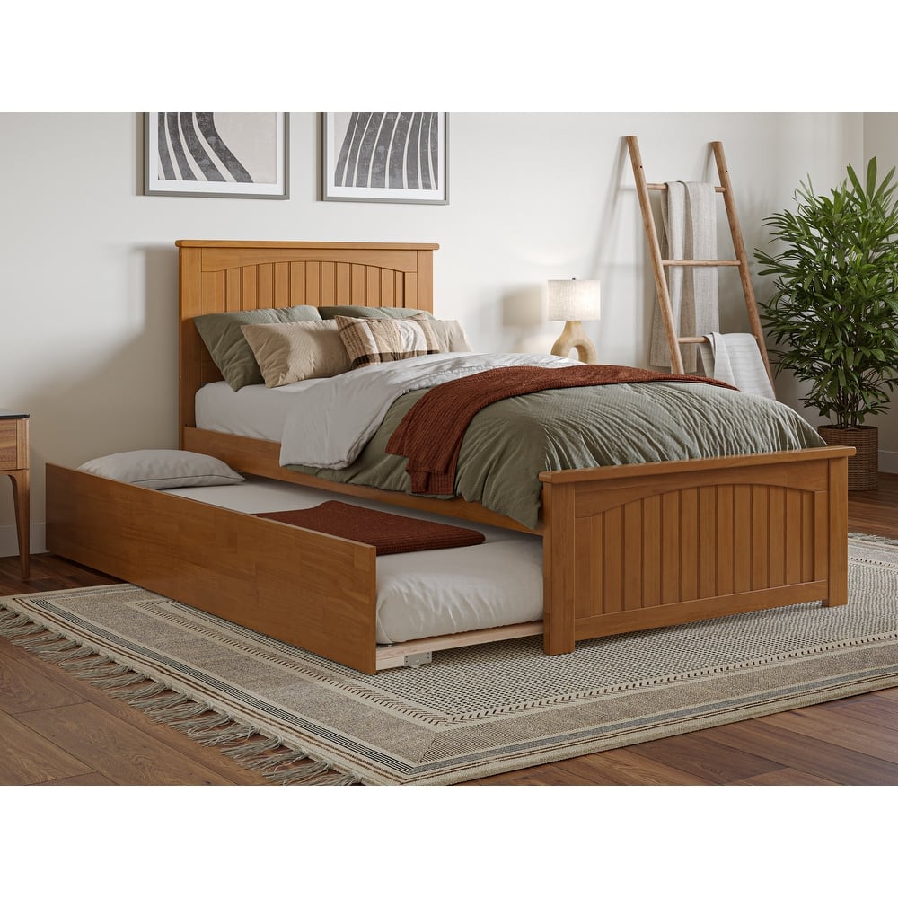 Nantucket Bed with Matching Footboard and Twin XL Trundle