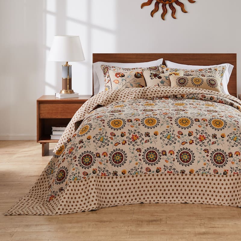 Greenland Home Fashions Andorra Suzani Medallion 100% Cotton Reversible Quilt Set