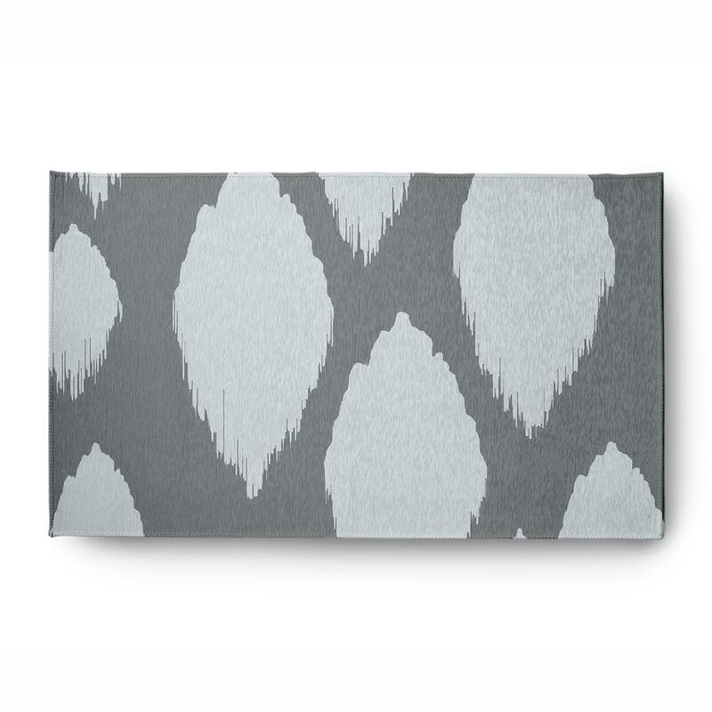 Web of Ikat Soft Chenille Rug - 3' x 5' - Grey