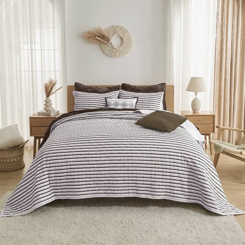 Wonderful 5 Piece Striped Coverlet Set