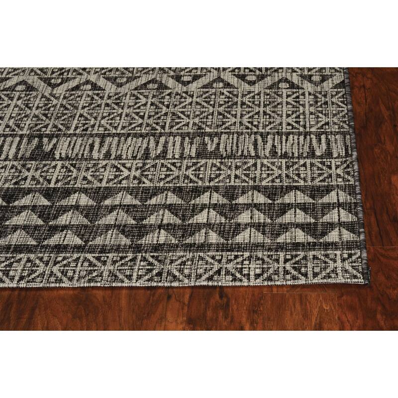 Bero Abstract Shapes Weather Resistant Classic Elegance Hand-Woven Outdoor Rug