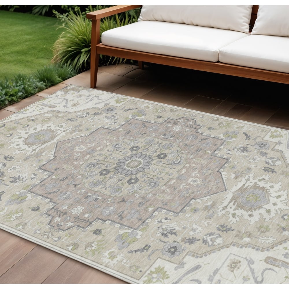 HomeRoots Oriental Traditional Rectangle Outdoor Rug