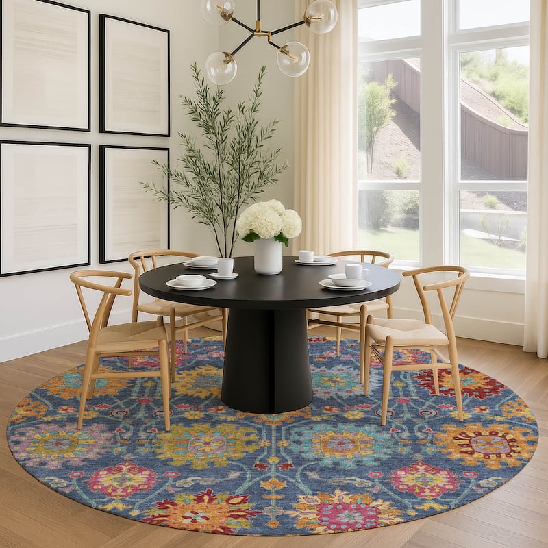 Machine Washable Indoor/ Outdoor Traditional Kashan Chantille Rug