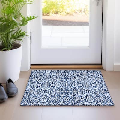 Premium Washable Super Soft Traditional Mekenzie Mayfield Rug