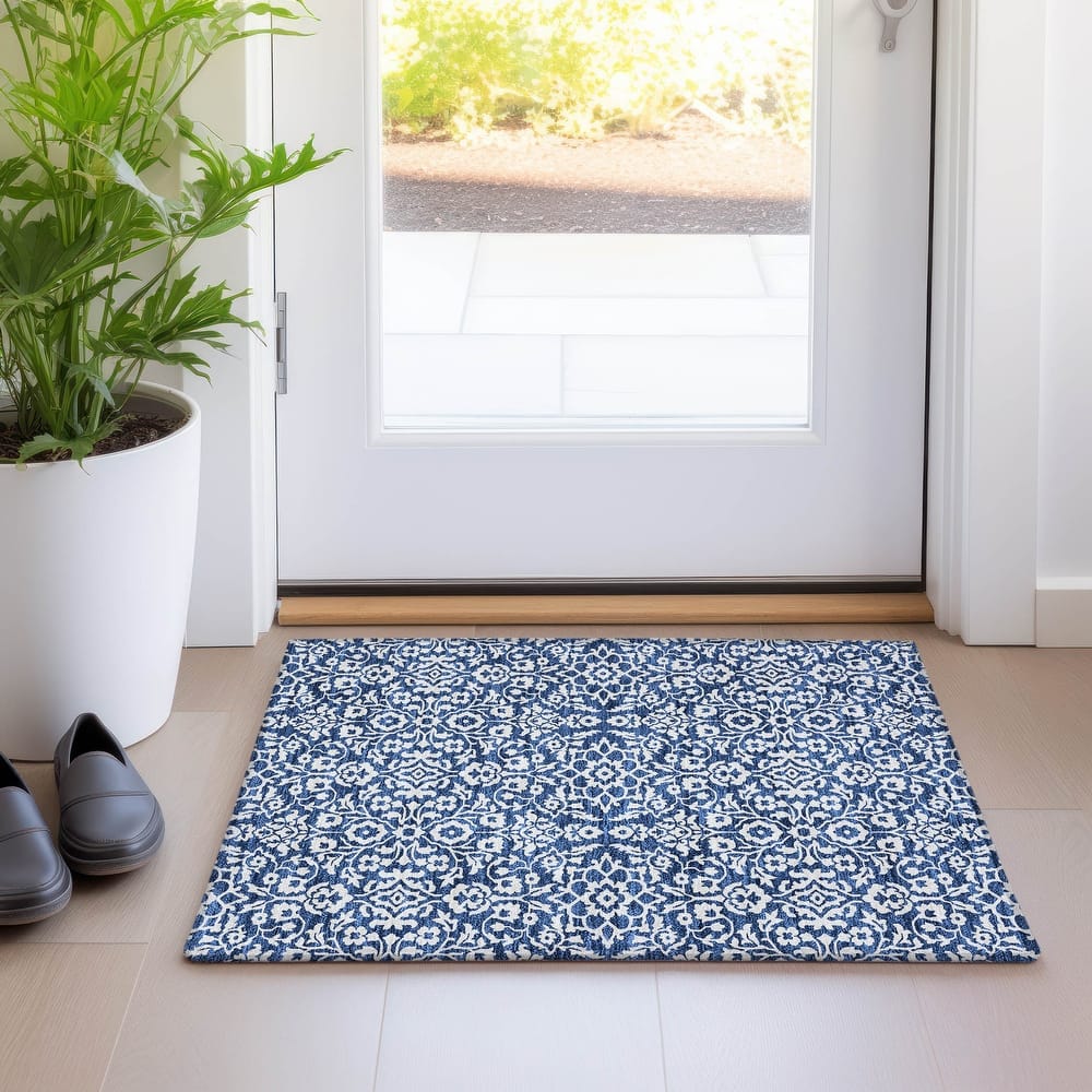 Premium Washable Super Soft Traditional Mekenzie Mayfield Rug