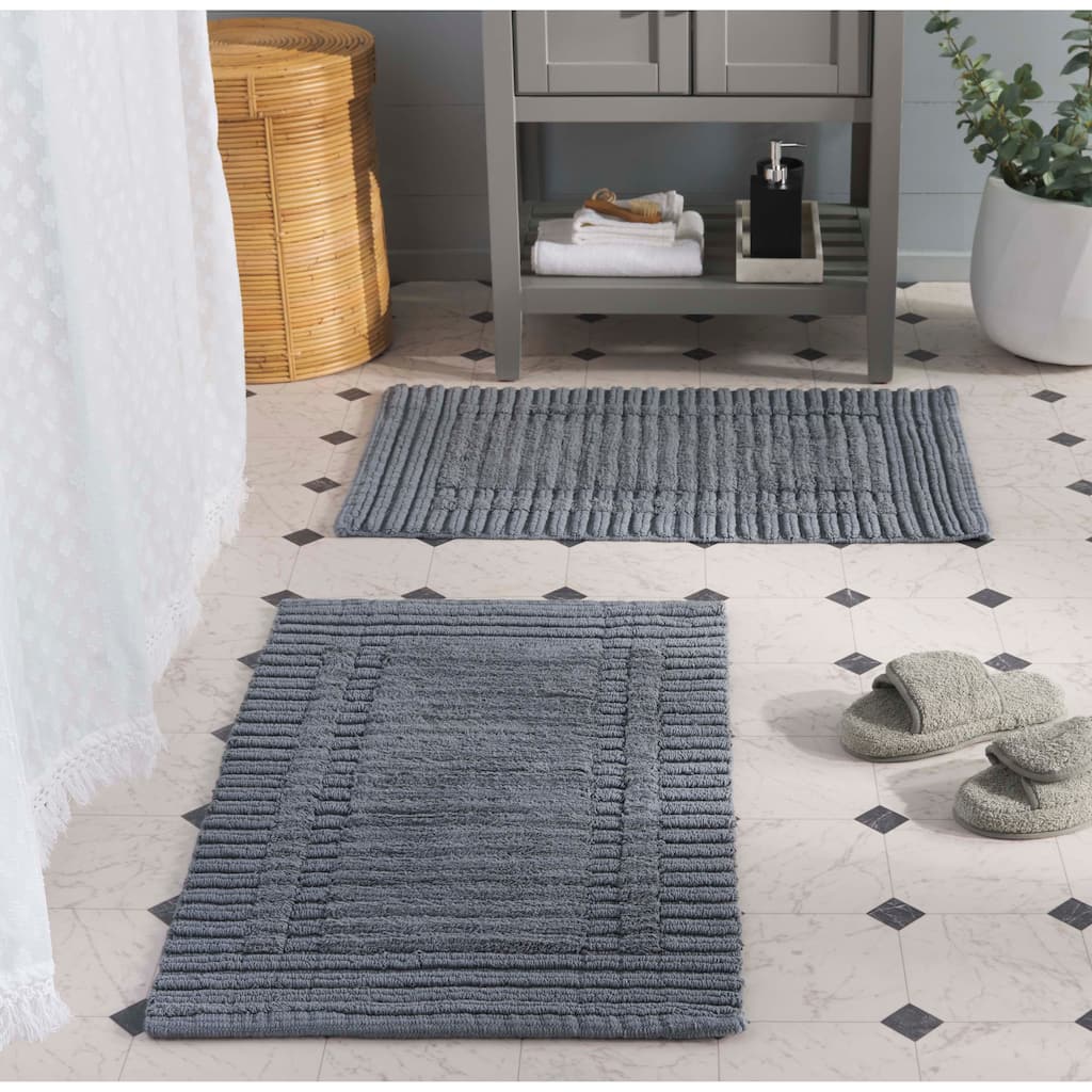 SAFAVIEH Home Greyson Striped Bathmat 32"L x 20"W Set of 2