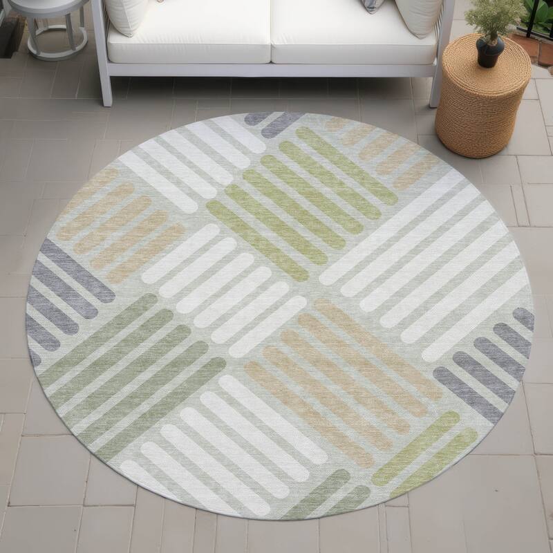 Machine Washable Indoor/ Outdoor Modern Weave Chantille Rug - Aloe - 8' x 8'