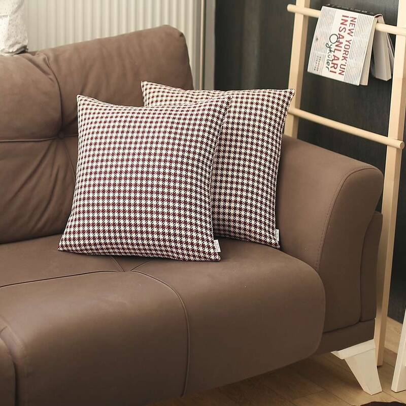 Set Of 2 Red Houndstooth Pillow Covers Bed Bath & Beyond 39555817