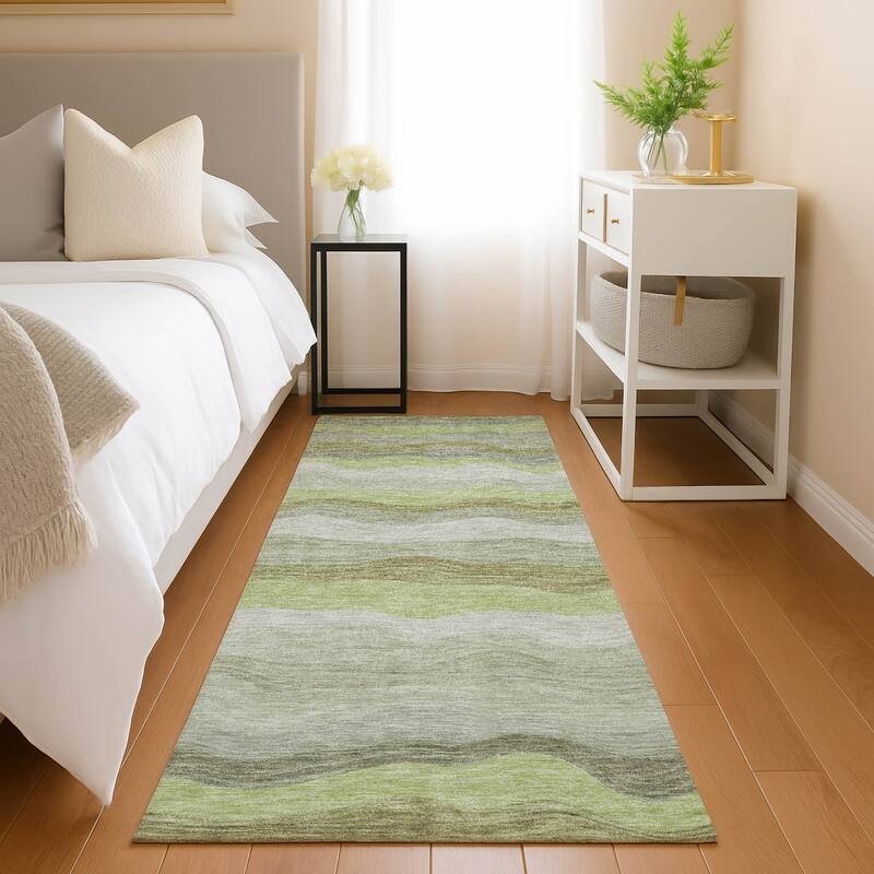 Machine Washable Indoor/ Outdoor Ombre Stripes Chantille Rug