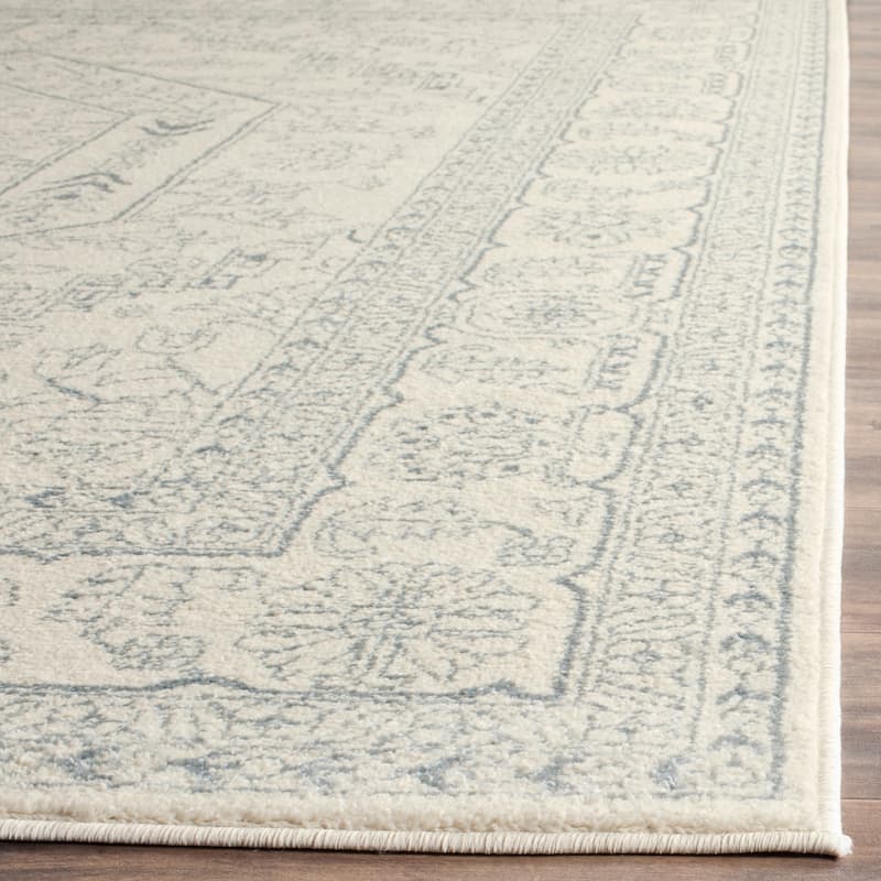 SAFAVIEH Adirondack Sian Rustic Oriental Medallion Rug