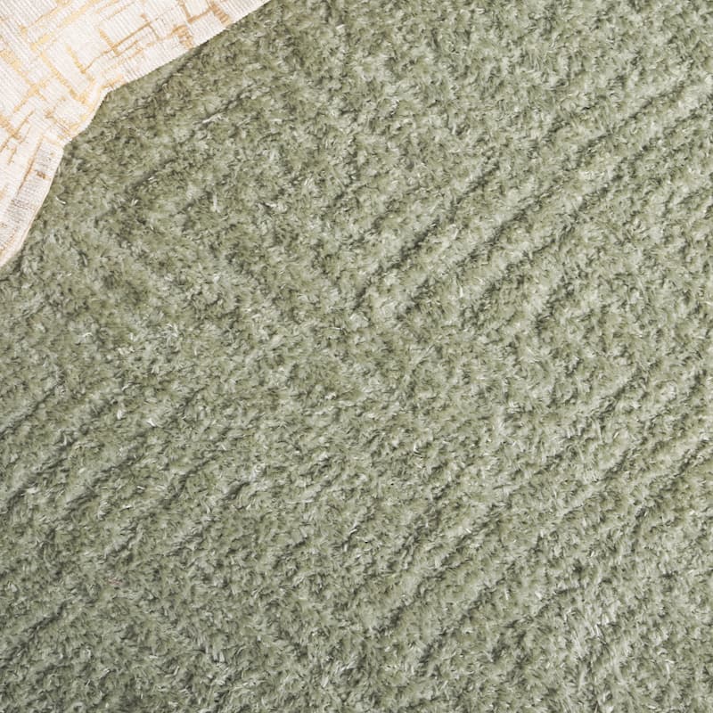 SAFAVIEH Tahoe Shag Nieki Geometric 1.2-inch Thick Rug