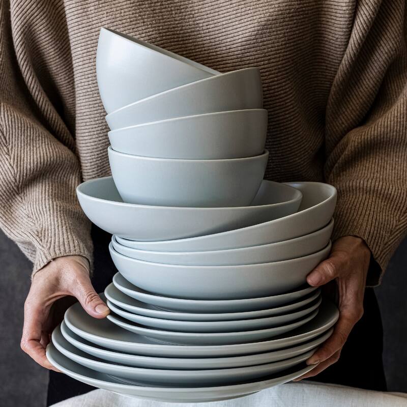 over&back Coupe Semi-Matte Stoneware Dinnerware Set