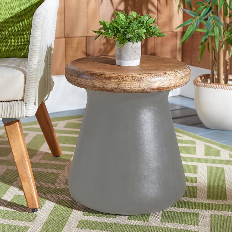 SAFAVIEH Muriele Concrete Indoor/ Outdoor Accent Table (Dark Grey) - 16.5" x 16.5" x 18.1" - 17Wx17Dx18H - Dark Grey