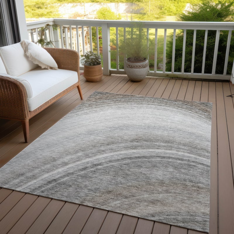 Machine Washable Indoor/ Outdoor Chantille Abstract Wave Rug