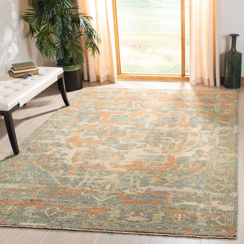 SAFAVIEH Hand-knotted Izmir Roma Traditional Oriental Wool Rug with - 8' x 10' - Rust/Taupe
