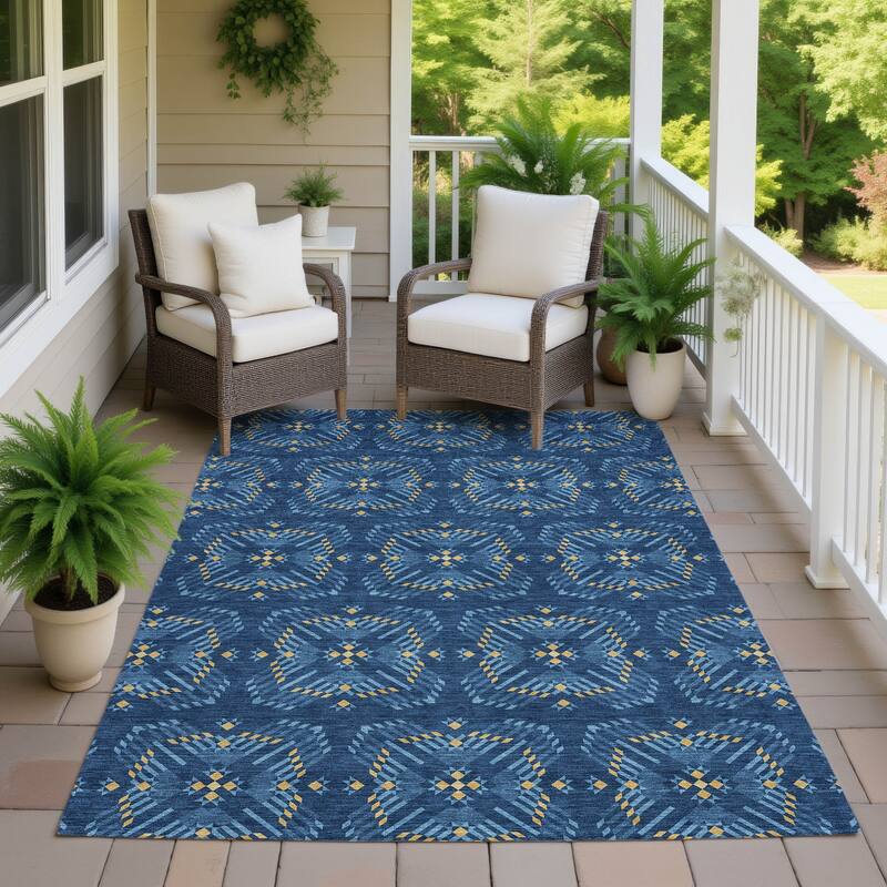Machine Washable Indoor/ Outdoor Modern Frontenac Chantille Rug