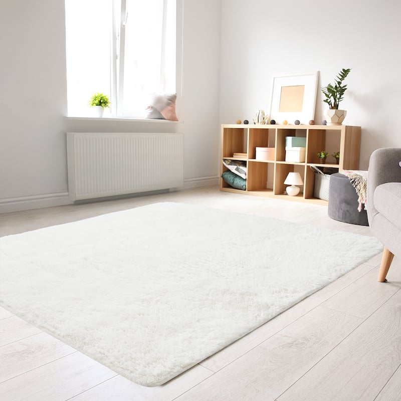 Shaggy Area Rugs Indoor Fluffy Rugs Large Floor Carpets - 5ft x 7ft - White