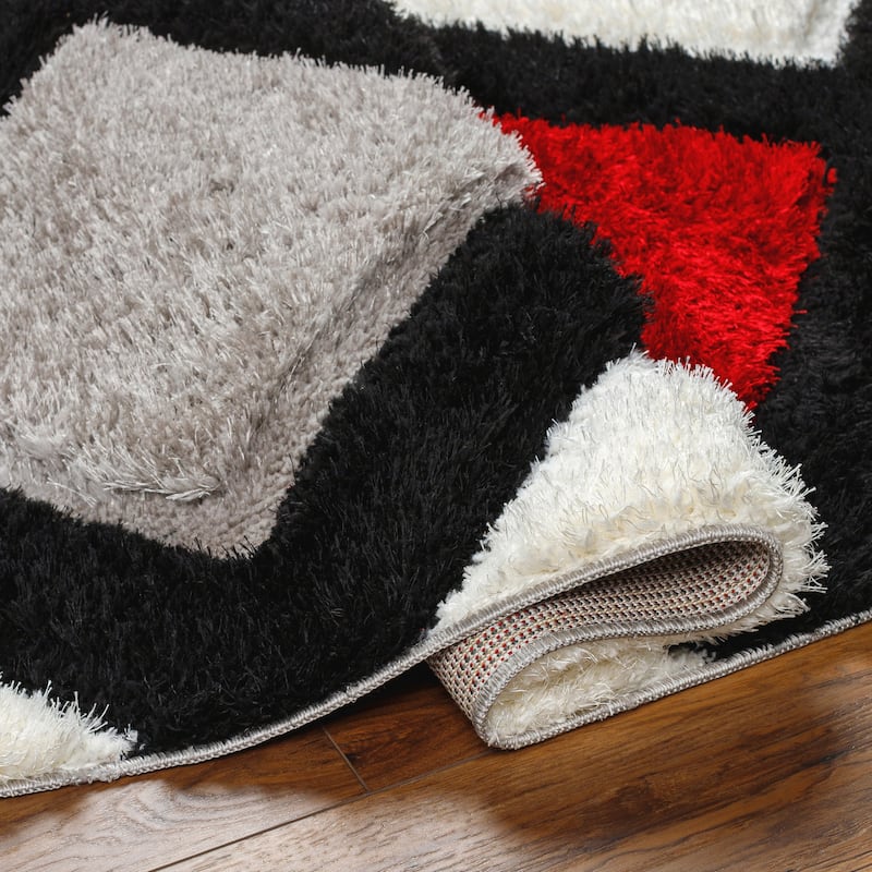 Livabliss Bologna Casual Trellis Plush Area Rug