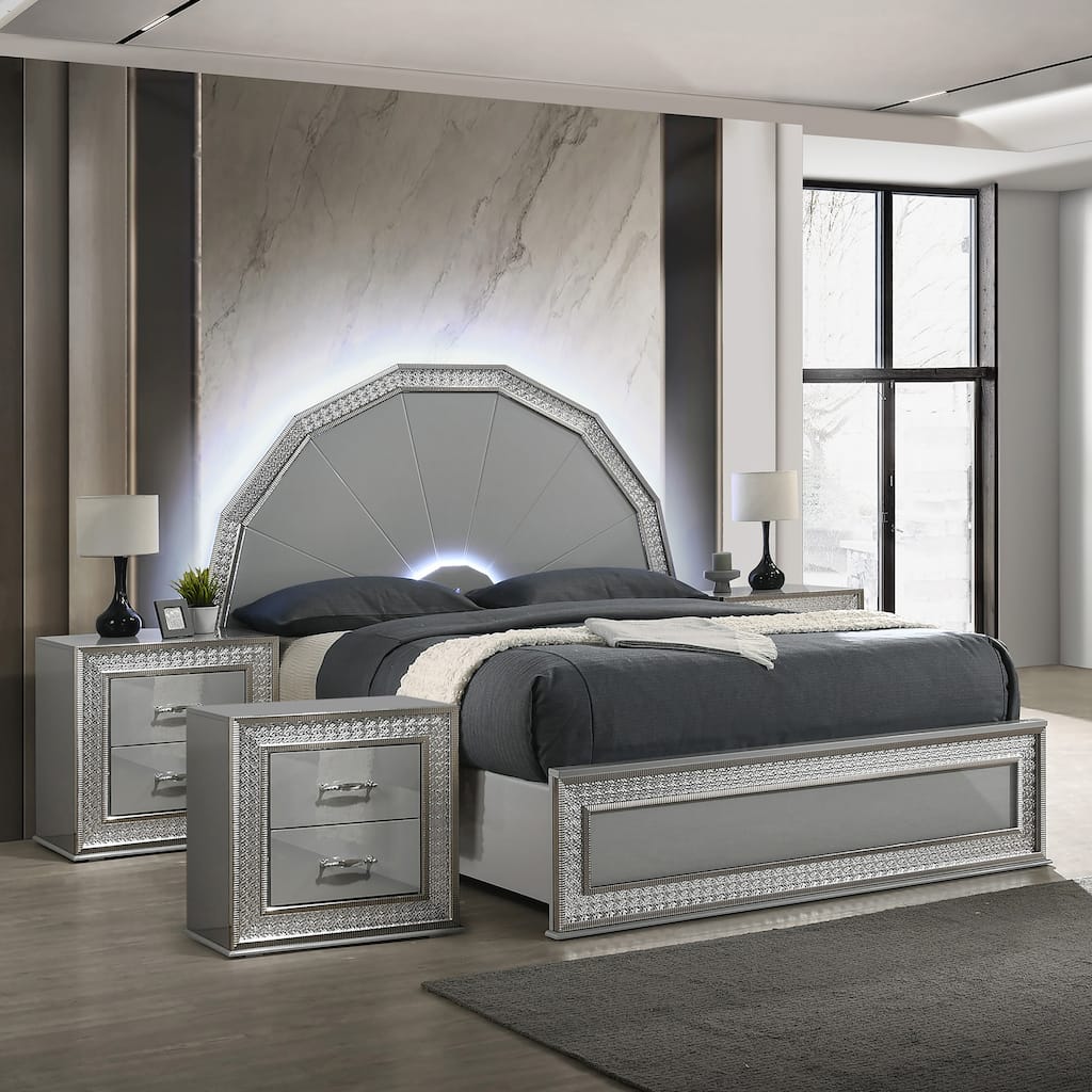 Furniture of America Rosdale Glam 3-Piece Metallic Grey Wood King Platform Bedroom Set with 7-Sided LED Headboard